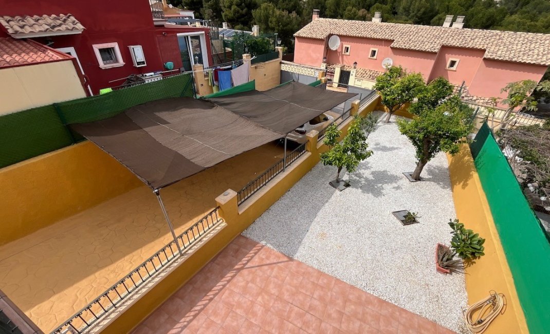 Resale - Townhouse / Semi -
La Nucía - Montebello - Nou Espai