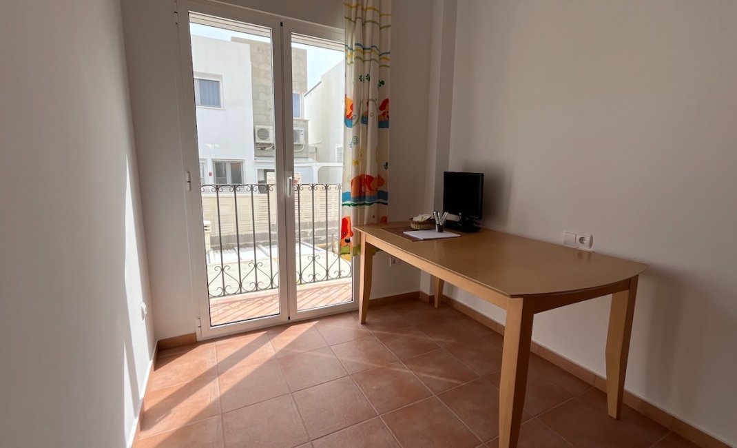 Resale - Townhouse / Semi -
La Nucía - Montebello - Nou Espai