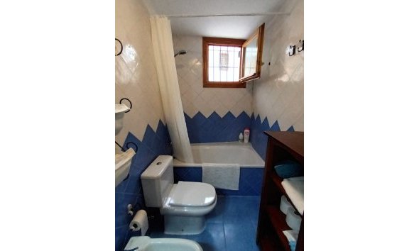 Herverkoop - Appartement / flat -
Altea