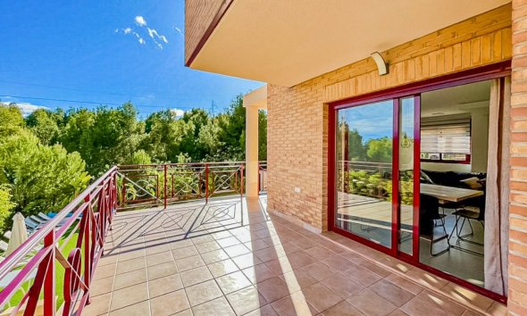 Resale - Villa -
La Nucía - Montebello - Nou Espai
