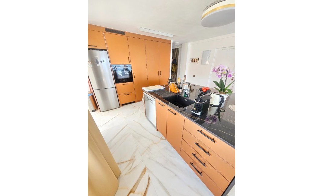 Reventa - Apartamento / piso -
Altea