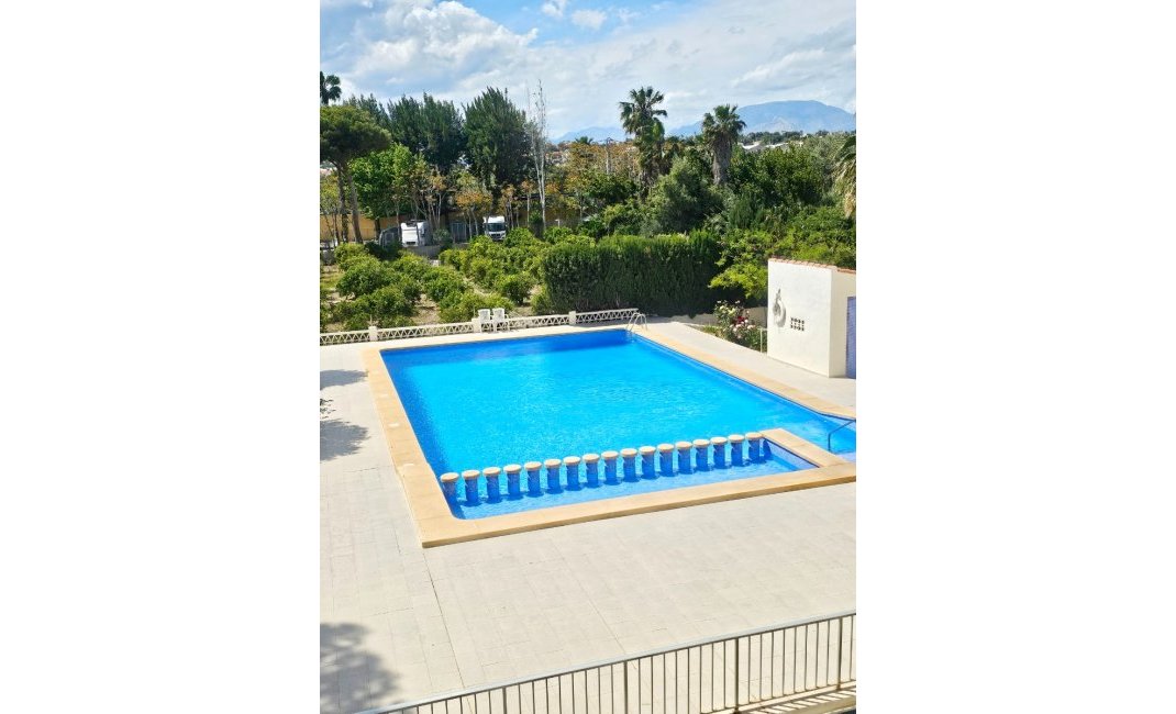 Reventa - Apartamento / piso -
Altea