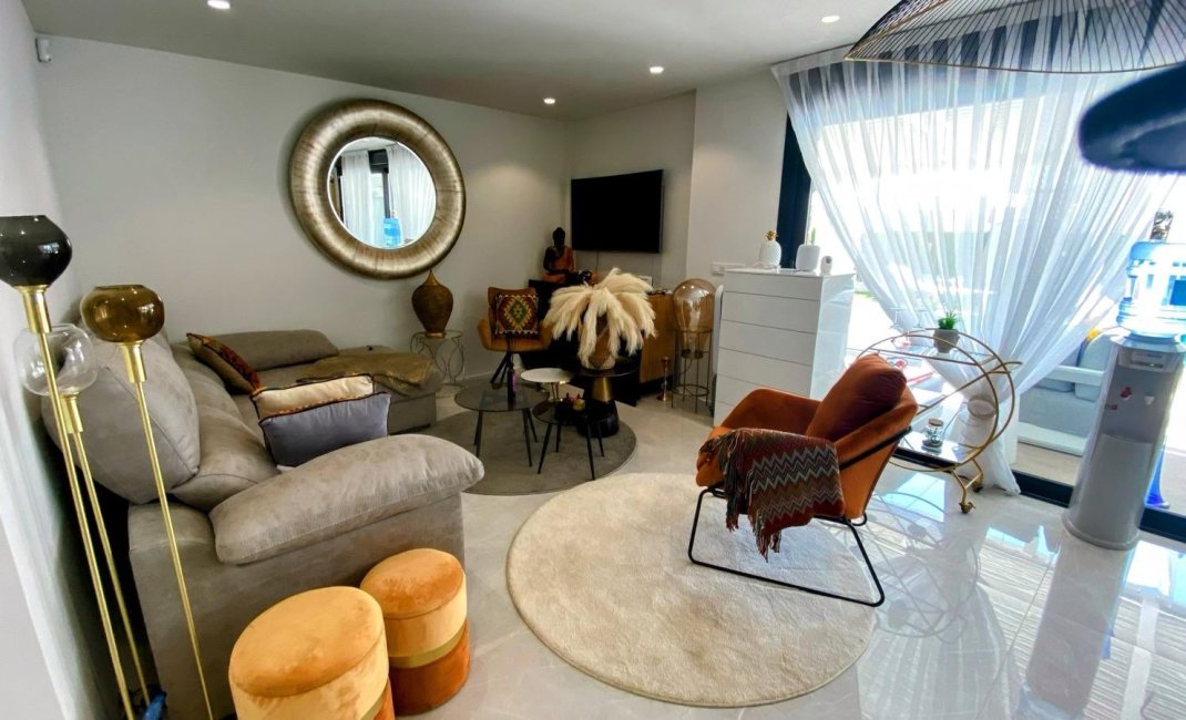 Videresalg - Villa -
Finestrat