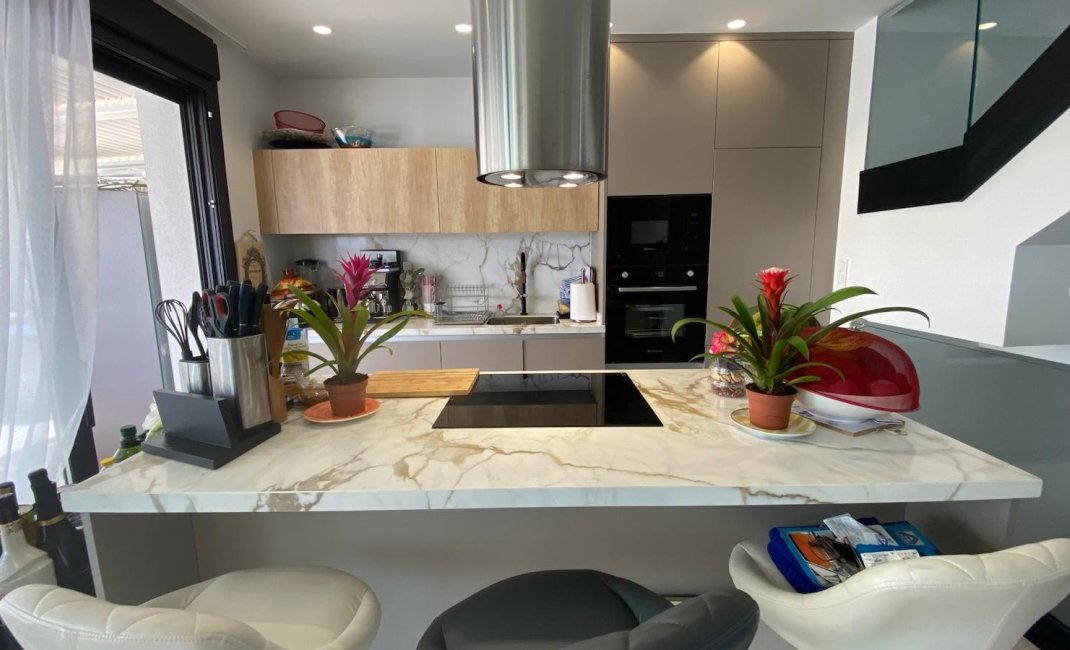 Videresalg - Villa -
Finestrat