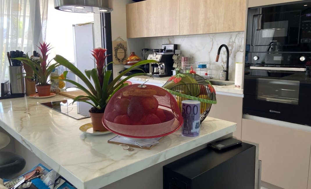 Videresalg - Villa -
Finestrat