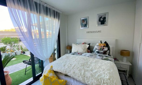 Videresalg - Villa -
Finestrat