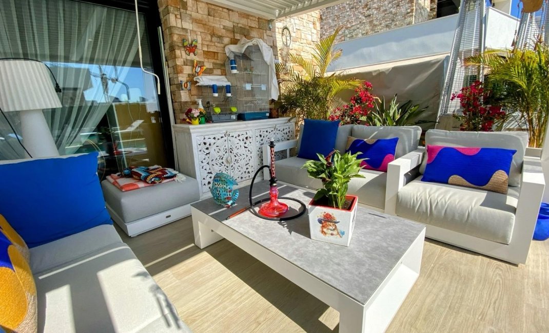 Videresalg - Villa -
Finestrat