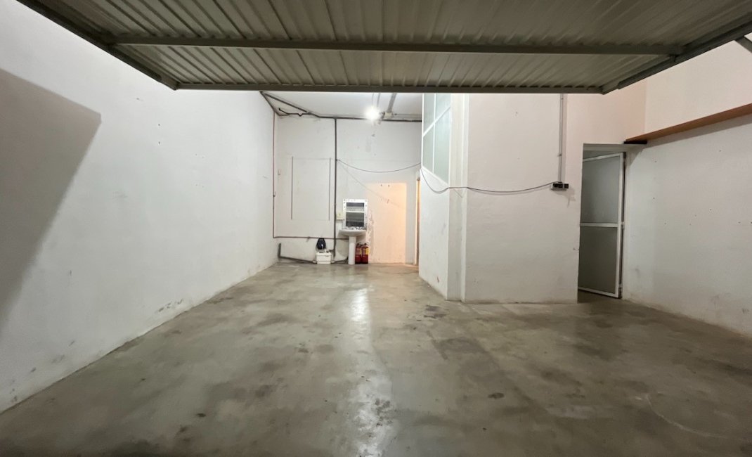 Resale - Townhouse / Semi -
Polop - Urbanizaciones