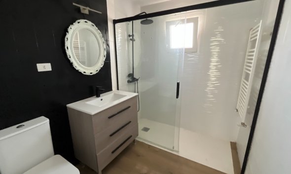 Revente - Townhouse / Semi -
Albir