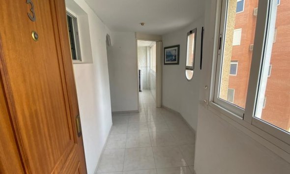 Resale - Apartment / flat -
Benidorm - Levante