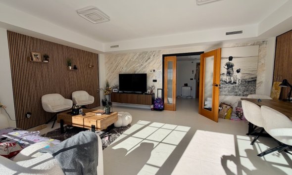 Resale - Townhouse / Semi -
La Nucía - Urbanisations