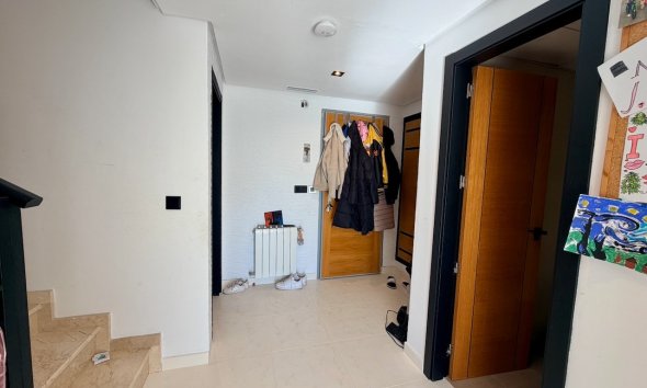 Resale - Townhouse / Semi -
La Nucía - Urbanisations