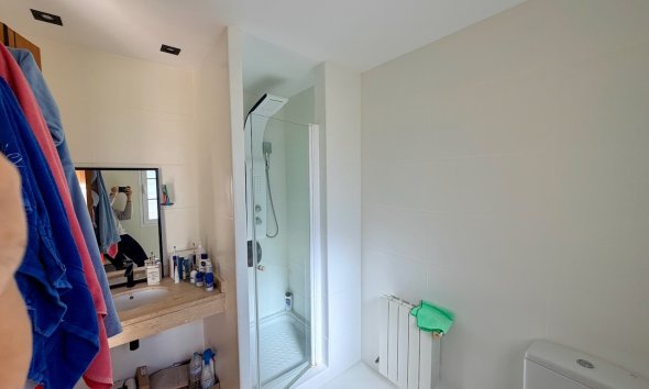 Resale - Townhouse / Semi -
La Nucía - Urbanisations