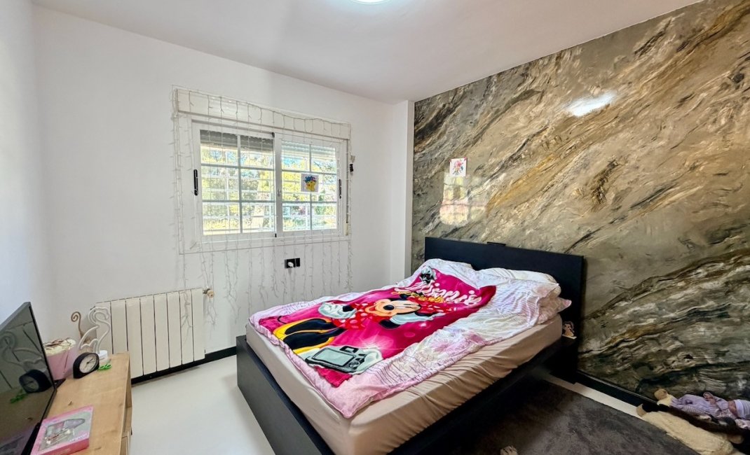 Resale - Townhouse / Semi -
La Nucía - Urbanisations