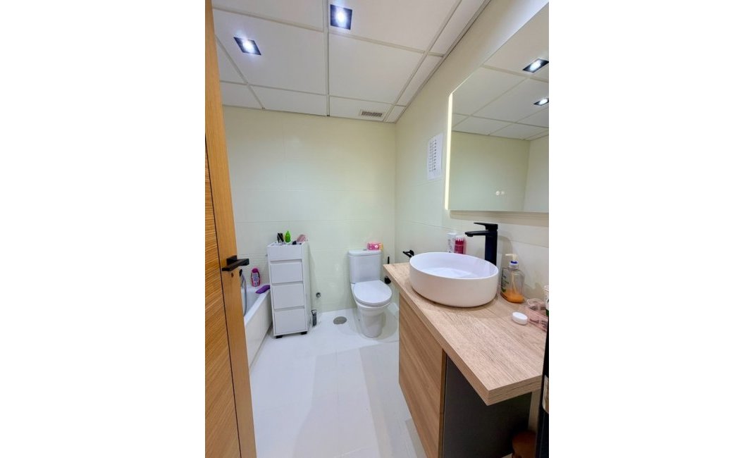 Resale - Townhouse / Semi -
La Nucía - Urbanisations