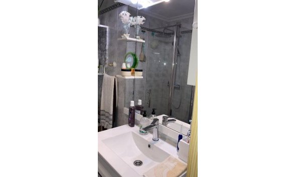 Resale - Apartment / flat -
Benidorm - Poniente