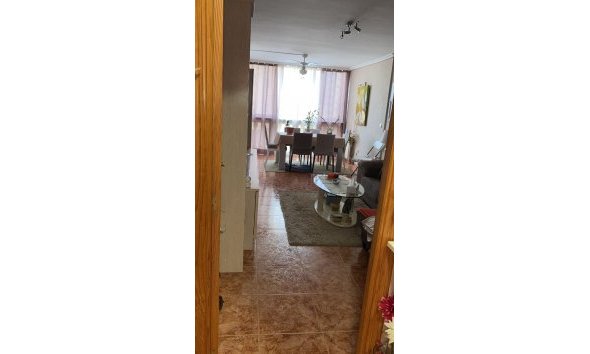 Resale - Apartment / flat -
Benidorm - Poniente