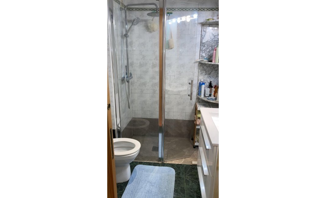 Resale - Apartment / flat -
Benidorm - Poniente