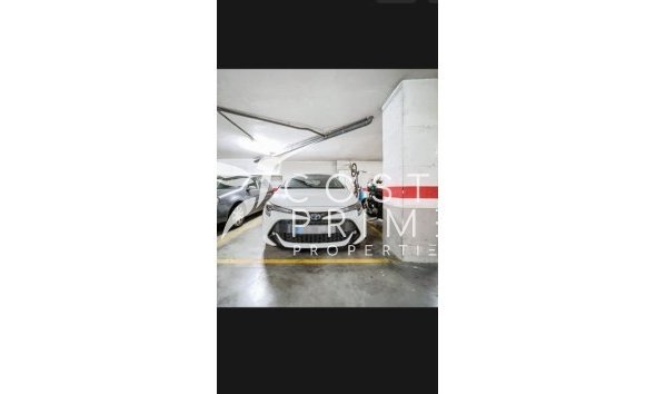 Resale - Apartment / flat -
Benidorm - Poniente