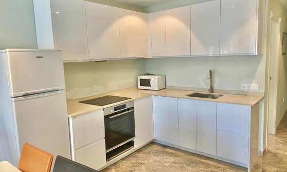 Location à long terme - Appartement -
Albir