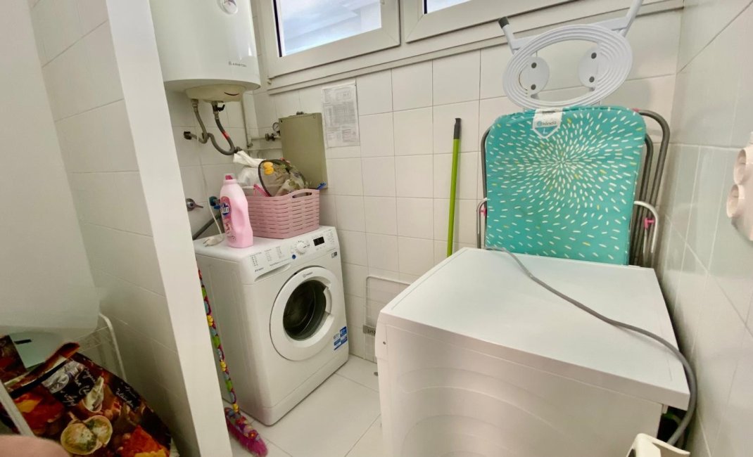 Location à long terme - Appartement -
Albir