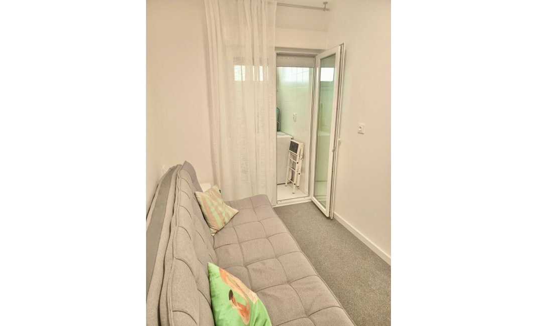 Location à long terme - Appartement -
Albir