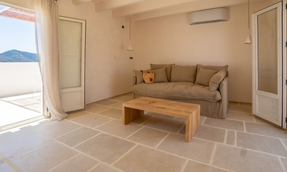 Location à court terme - Appartement -
Altea