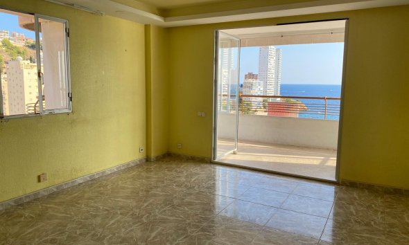 Resale - Apartment / flat -
Benidorm - 1ª Linea
