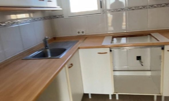 Resale - Apartment / flat -
Benidorm - 1ª Linea