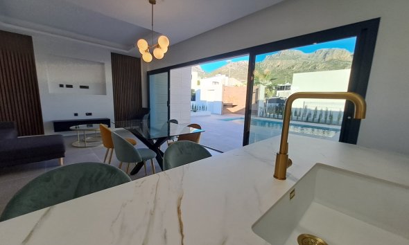 Resale - Villa -
Polop - Urbanizaciones