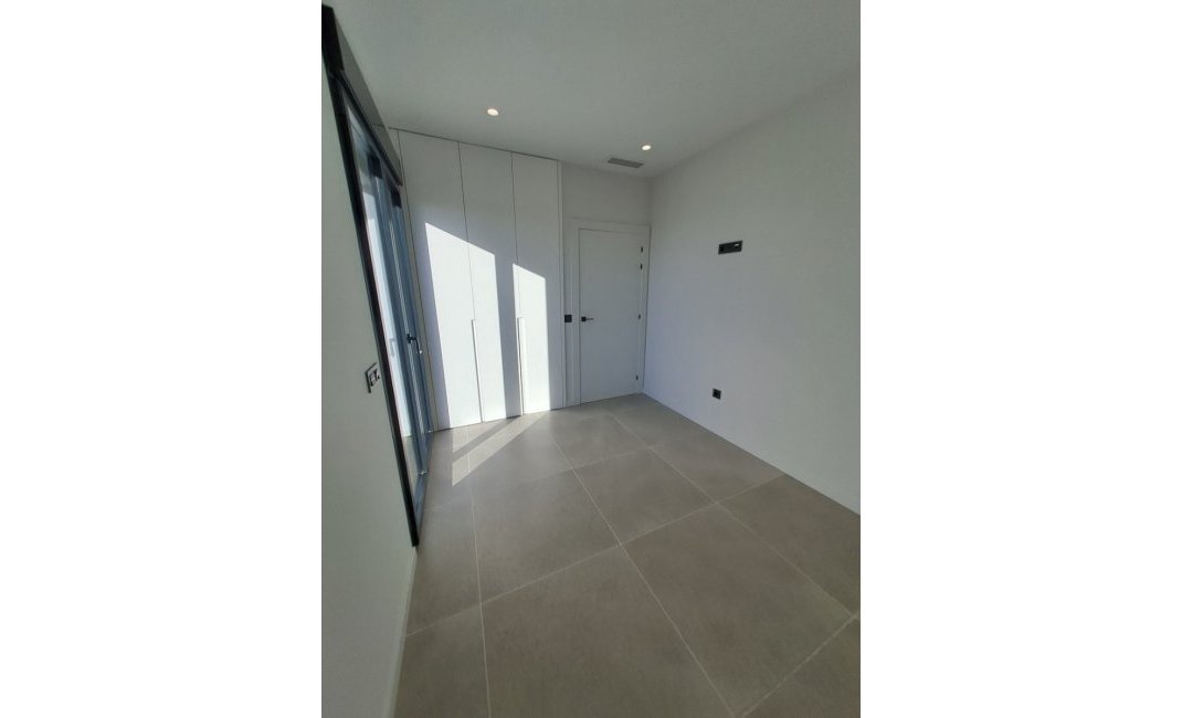 Resale - Villa -
Polop - Urbanizaciones