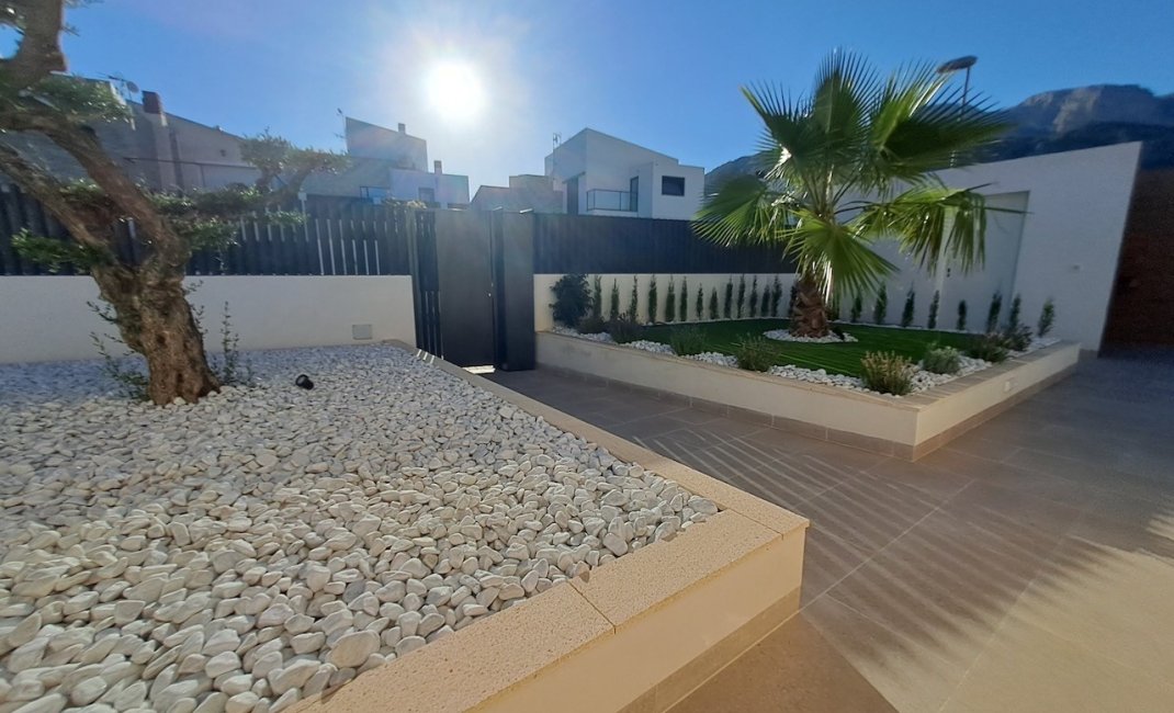 Resale - Villa -
Polop - Urbanizaciones