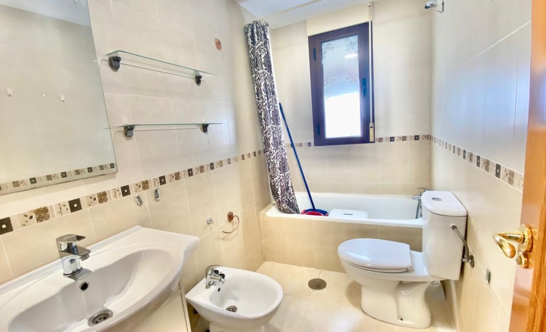 Resale - Apartment / flat -
Alfaz del Pi - Alfas del Pí