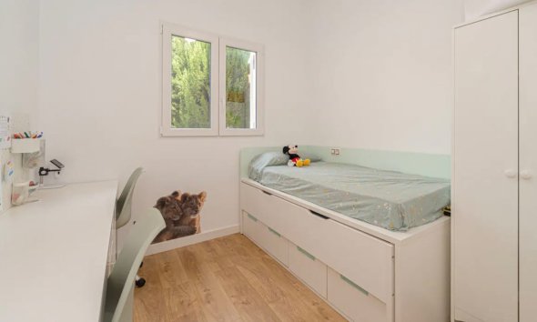 Reventa - Adosado -
Polop