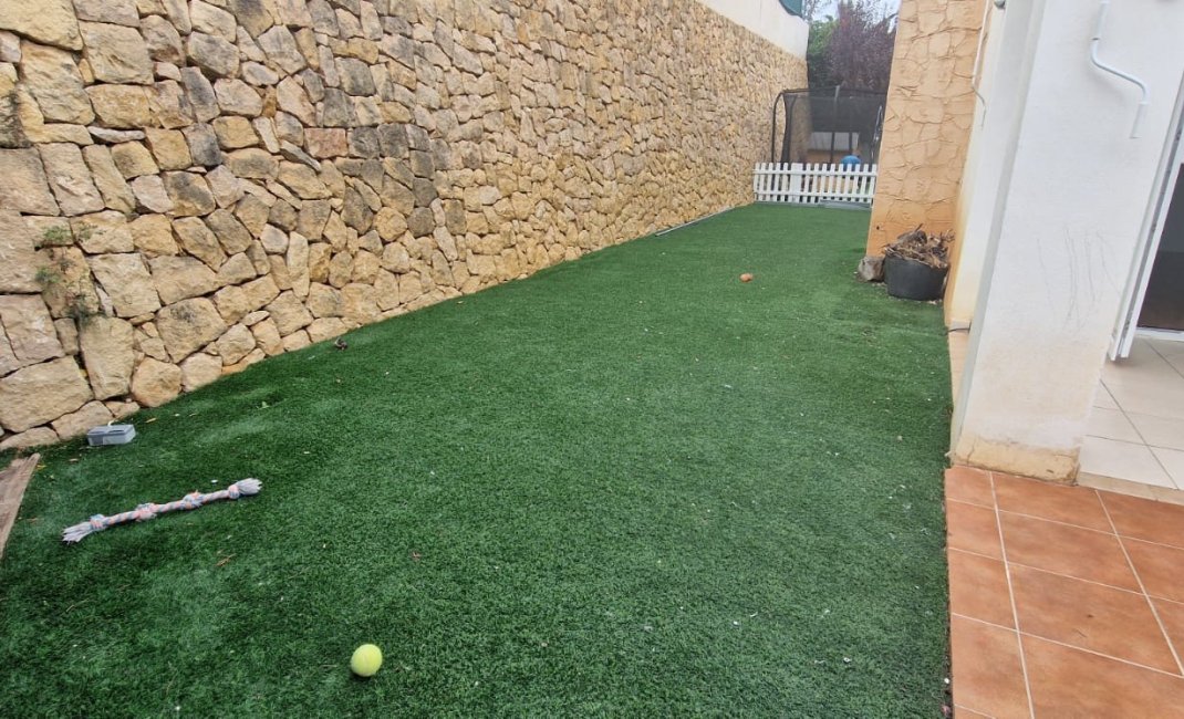 Reventa - Adosado -
Polop