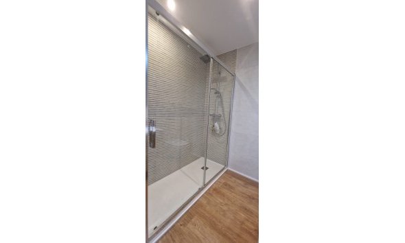 Reventa - Adosado -
Polop