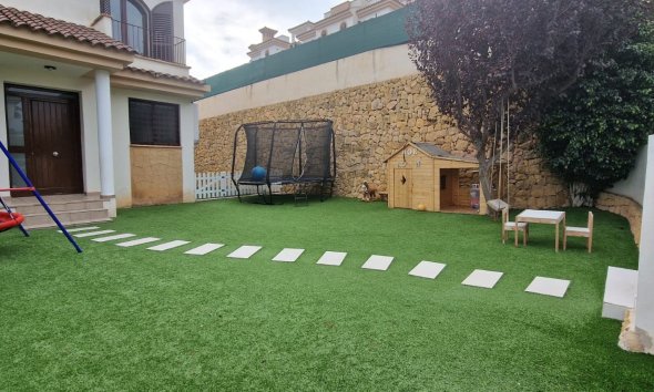 Reventa - Adosado -
Polop