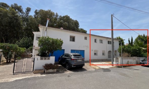 Revente - Townhouse / Semi -
Albir