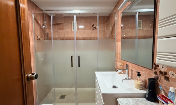 Videresalg - Leilighet / Leilighet -
Benidorm - Colonia Madrid / Foietes