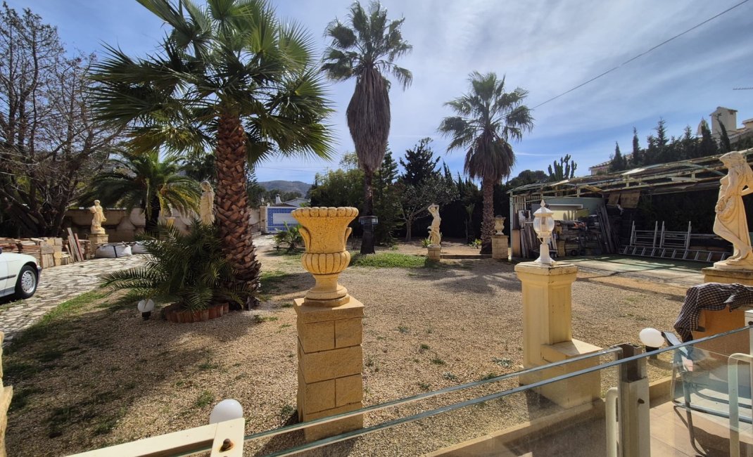 Reventa - Chalet / Villa  -
Albir