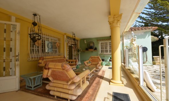 Reventa - Chalet / Villa  -
Albir