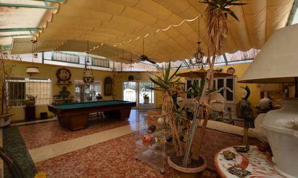 Reventa - Chalet / Villa  -
Albir