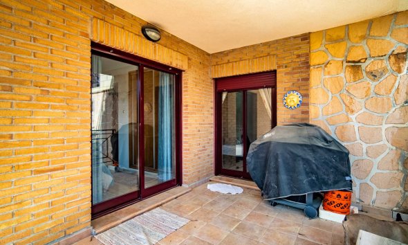 Resale - Villa -
La Nucía - La Alberca