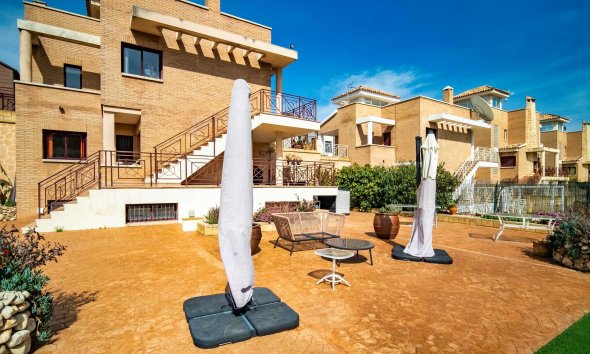 Resale - Villa -
La Nucía - La Alberca