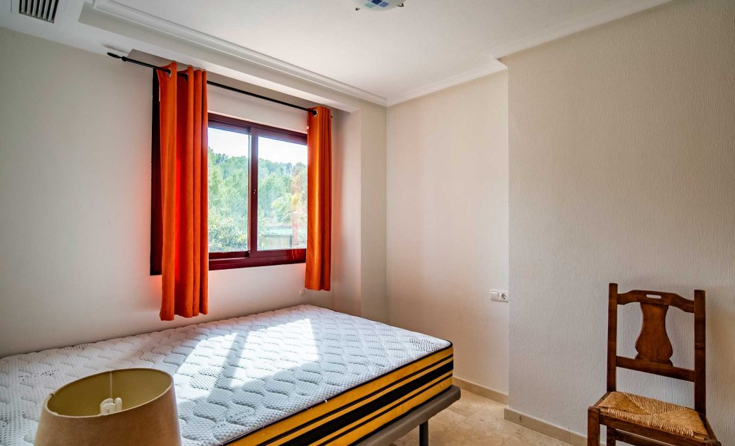 Resale - Villa -
La Nucía - La Alberca