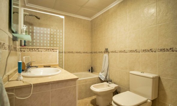 Resale - Villa -
La Nucía - La Alberca