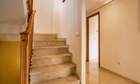 Resale - Villa -
La Nucía - La Alberca