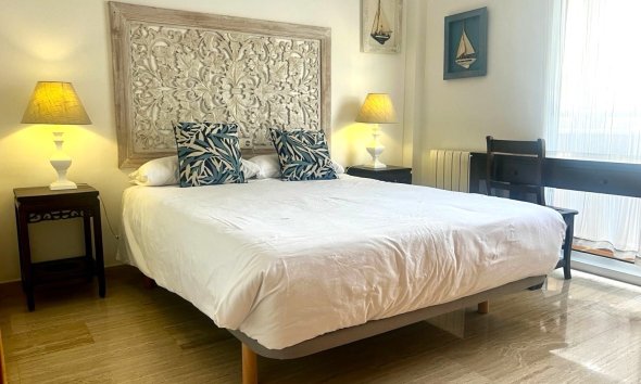 Reventa - Apartamento / Piso -
Albir