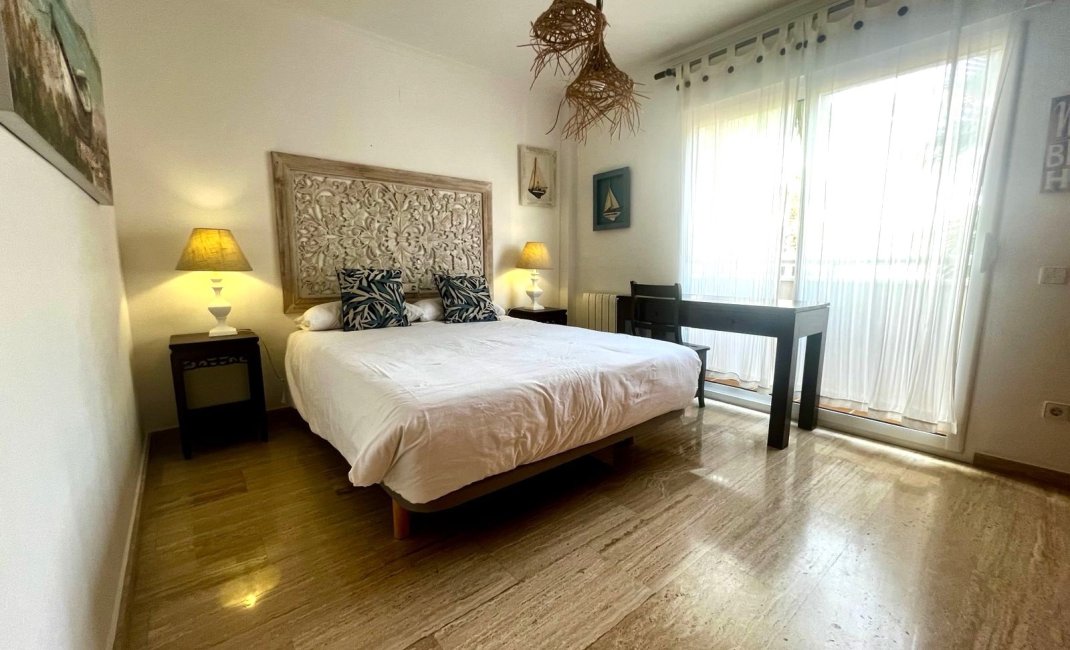 Reventa - Apartamento / Piso -
Albir