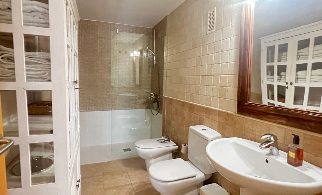 Reventa - Apartamento / Piso -
Albir